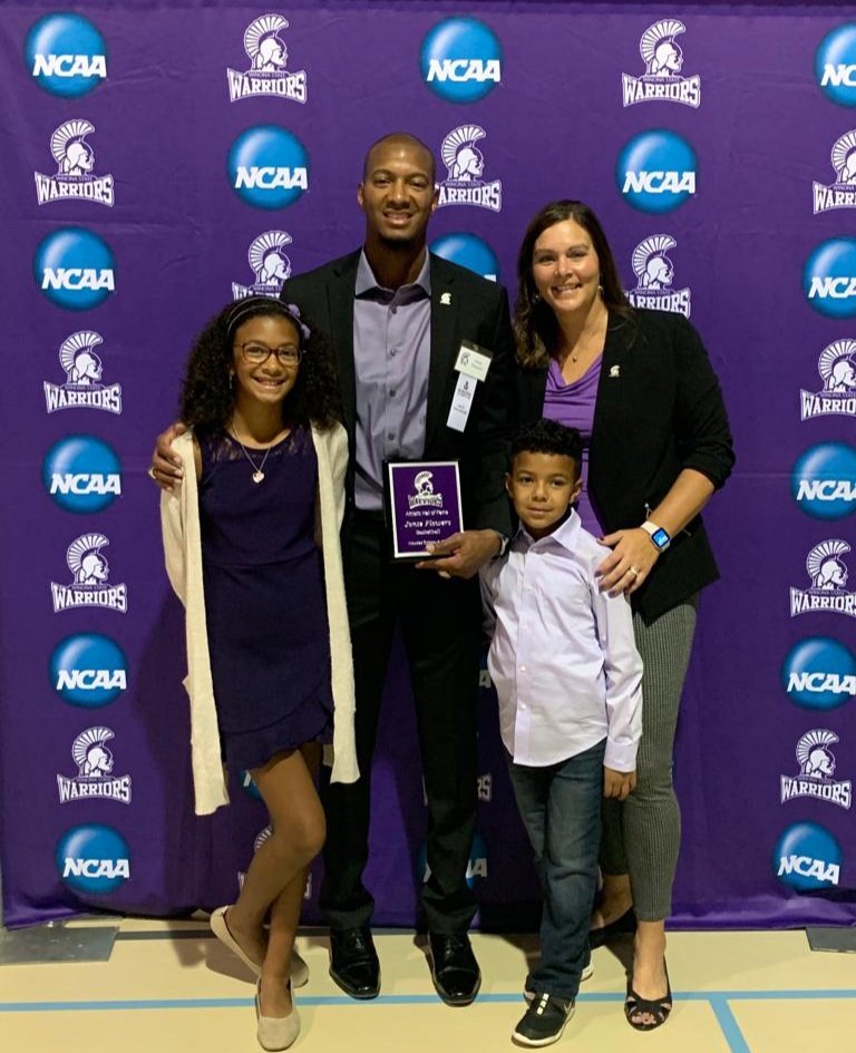 FlowersJonte's tweet photo. Great weekend celebrating with family and friends. Honor to be inducted into the Winona State Hall of Fame! https://t.co/gENY5tN94V