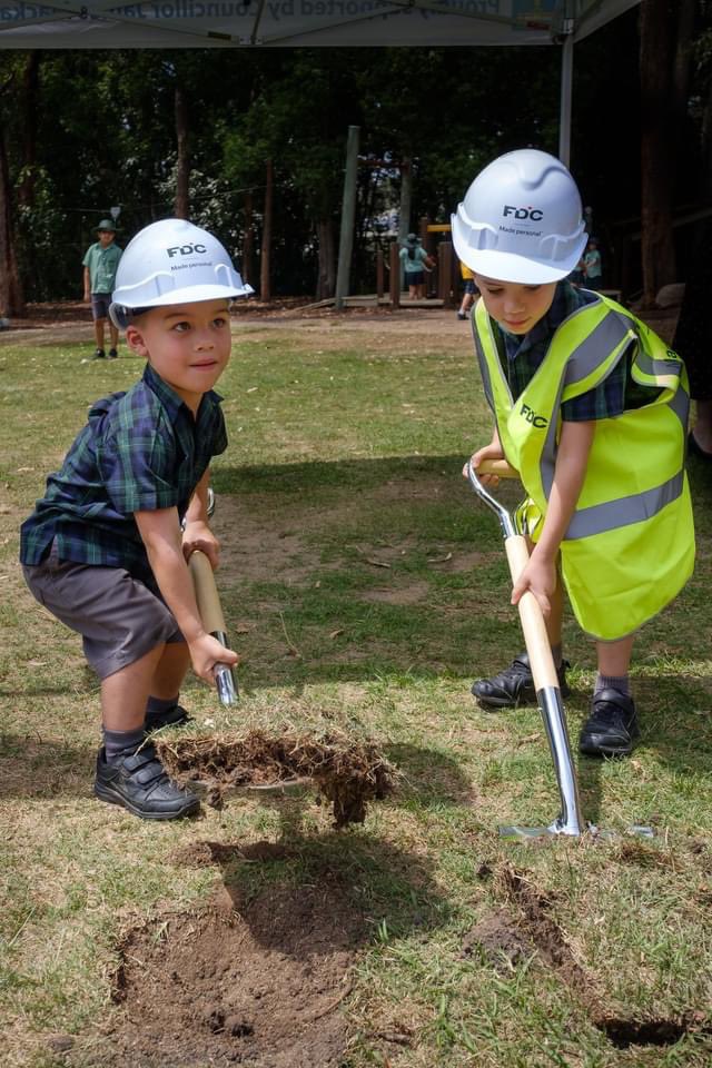 LangDisAu's tweet photo. The day has finally arrived! 
With the turning of the first sod on the construction site, for the start of the first building in our master plan, we have marked a very important milestone in SALDA’s history. We could not be more excited! https://t.co/Sh1c5mya6w