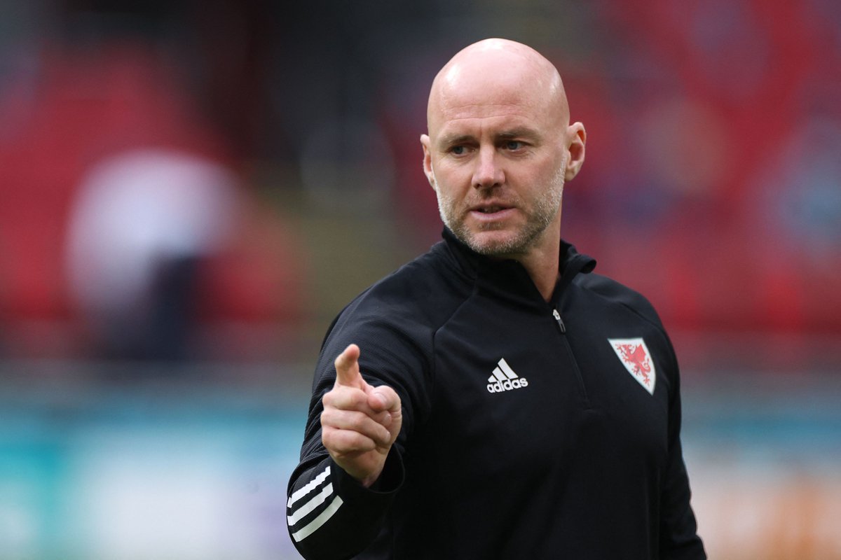 BetVictor's tweet photo. A huge three points for Rob Page's men and their campaign for World Cup qualification as they beat Estonia 0-1.

Wales go level on points with Czech Republic in second place with a game in hand. 🏴󠁧󠁢󠁷󠁬󠁳󠁿

#ESTWAL #TogetherStronger https://t.co/blvmVS2hEV
