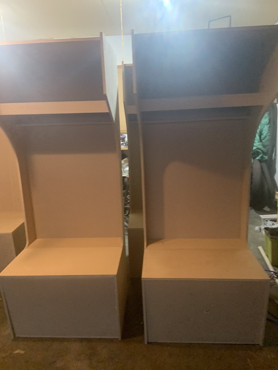 HUGE thanks to the Camrose crush senior AA hockey team and Colin Grindle for this order of 20 custom lockers to complete your dressing room this season!  Was a pleasure!#customlockers #camrosecrush #seniorAA #camroseAB #tofield