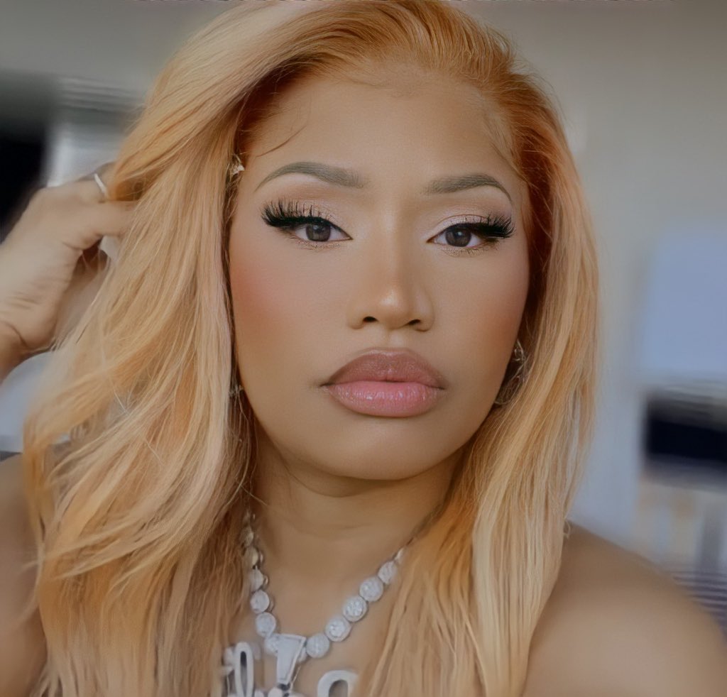 msjohnson____'s tweet image. The face of Mrs DGAF🧡