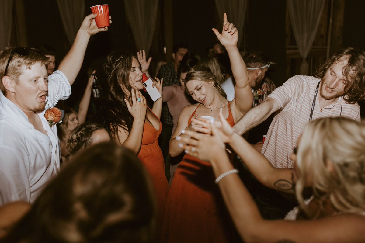 KyrieEleis0n's tweet photo. I think it’s safe to say we know how to party. 😎 https://t.co/n5YF3WPbhl
