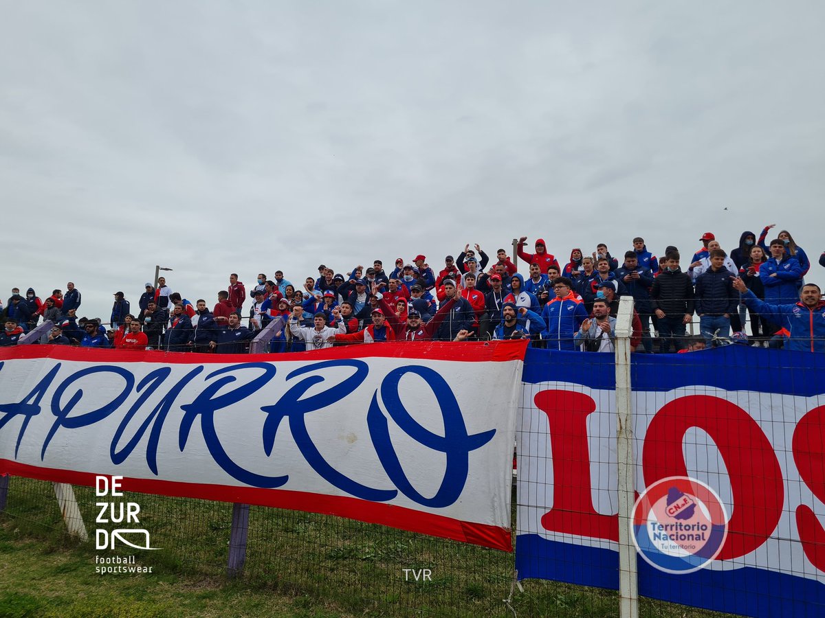 🎉SORTEO |Estamos por llegar a los 10 mil seguidores en Twitter y 20 mil en Instagram.  Lo festejamos sorteando 2 entradas para el partido del domingo en el Parque vs Boston River.
Se van hoy a las 22hs.  
➡️Dale RT
➡️Etiquetá a 2 amigos