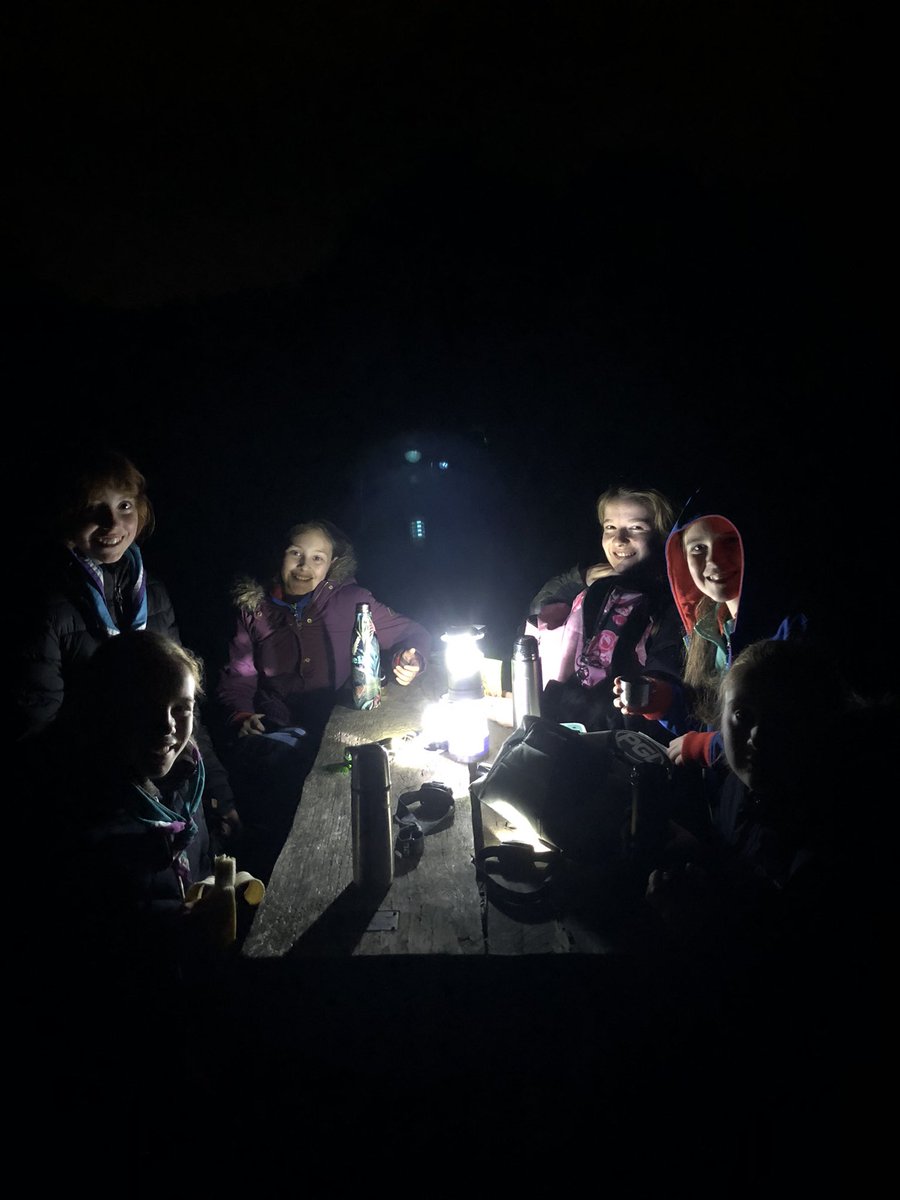 12thGuides's tweet photo. Night hike at Spud Wood. #girlshavefun #GMW https://t.co/56hspbQ94X