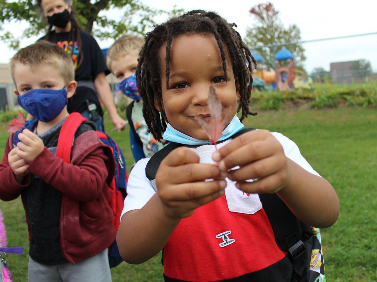 FPS_District14's tweet photo. Thank you Springbrook Nature Center for visiting Fridley IB PYP Preschool last week! During the visit, our Springbrook Naturalist outlined life cycles of several organisms - including mammals, amphibians, and even plants! π #CommunityPartnerships #SpringbrookNatureCenter https://t.co/w1KICNLvhw