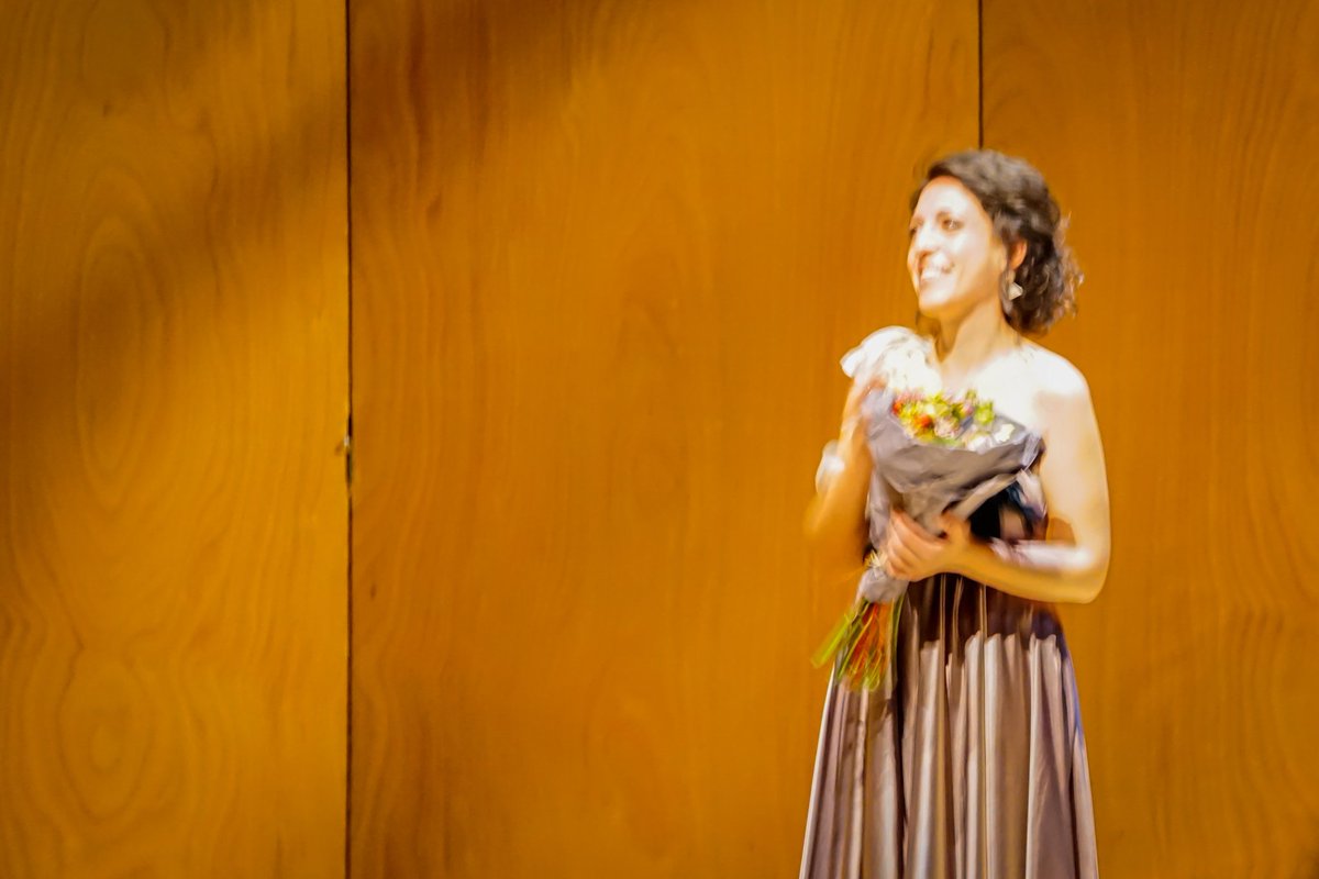 helene_mahln's tweet photo. 🎶 Wonderful Piano Recital tonight given by @BeatriceRana at the @philharmonie de #Paris ! Bravo !
📷 @helene_mahln
#concert #chopin #scherzos #debussy #études #stravinsky #stravinski #petrouchka #piano #pianist #pianorecital #classicalmusic https://t.co/58RYxOUal1