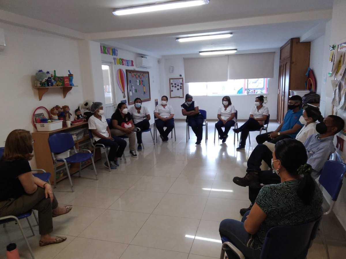 cojowa's tweet photo. 🌟Día 1 de #DesarrolloProfesional en nuestro #Preescolar aprendiendo juntos y divirtiéndonos 💙
#Curriculum #PostiveDiscipline #LearningTogether #PDDays https://t.co/cWoGrwqEXv