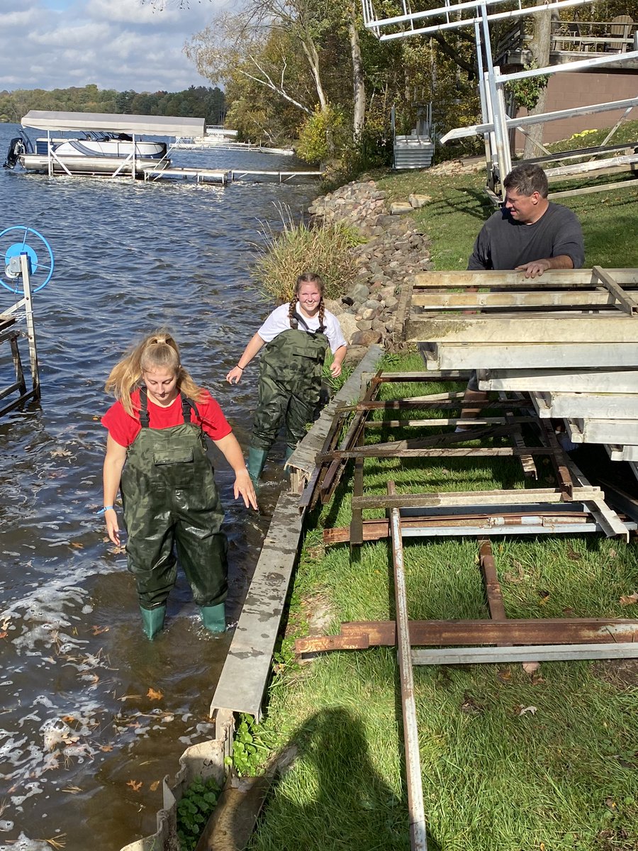 ZephyrSportsMed's tweet image. SMAs take on Bear Trap Lake #bigLAR