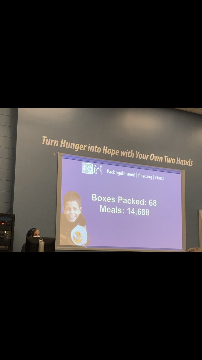 med7683's tweet photo. The Roseville team at @HiwayCU spent the morning packing food at Feed My Starving Children. #CUForward https://t.co/CeCx3cH4WR