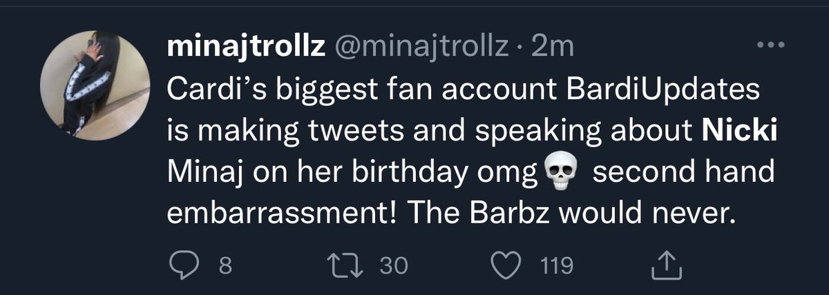 BardiUpdatess's tweet photo. Chile they speaking on the #Queen but the #Queen got them #blocked! 🎀🩰🦄
We got some #Snakes in the #camp. 🐍🐍🐍 #YourObsession https://t.co/VgGvuIh9rg