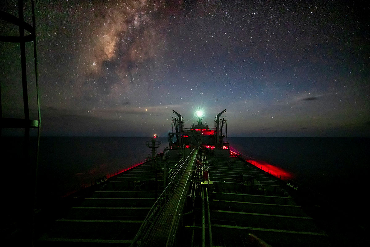 #potd To Serve and Provide #HMASSirius sails under the Milky Way during Indo-Pacific Endeavour 21. 📷Photographer: LSIS Sittichai Sakonpoonpol #RegionalPartners #CommonGoals #SpiritOfPartnership #StrategicSecurity