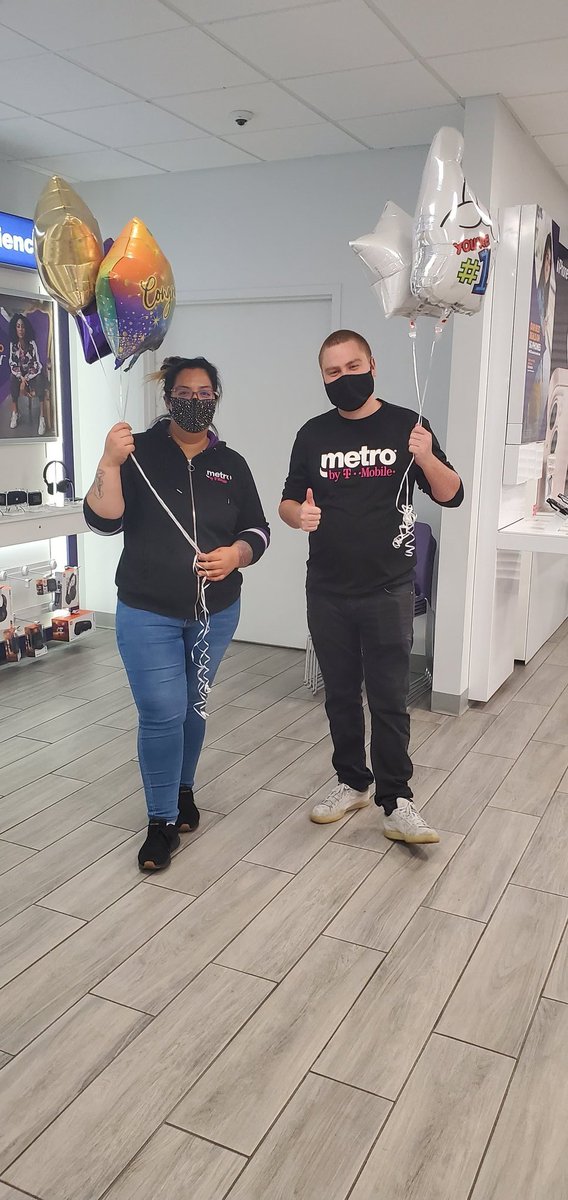 Help me Congratulate these 2 Rock Stars who are always striving to be the best &amp; raising the bar. Your continued hard work, determination and drive speaks volumes. Your Great Worth squad is super proud of you both!!!!! #Q2WinnersCircle ​#dreambig&amp;deliver