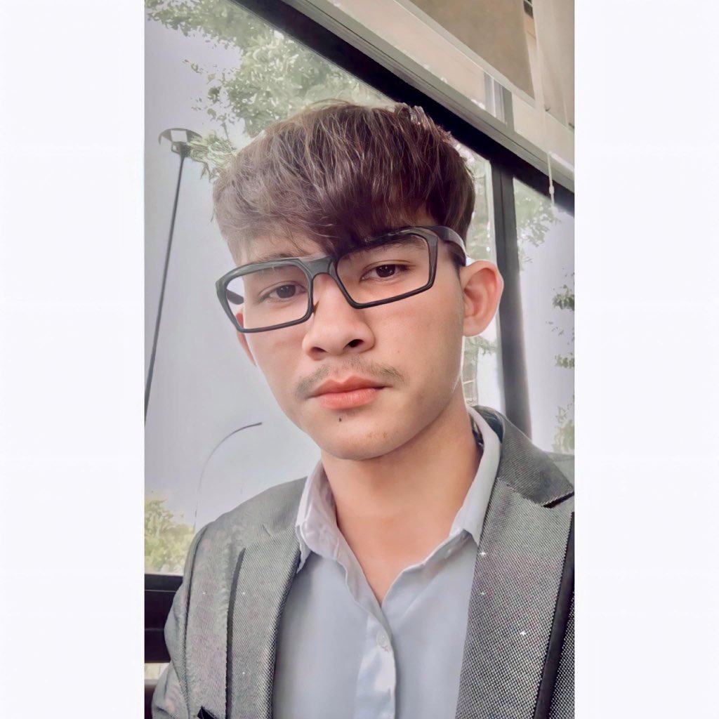 Seth78224557's tweet photo. Hello🥰 https://t.co/yeUGsmsQEI