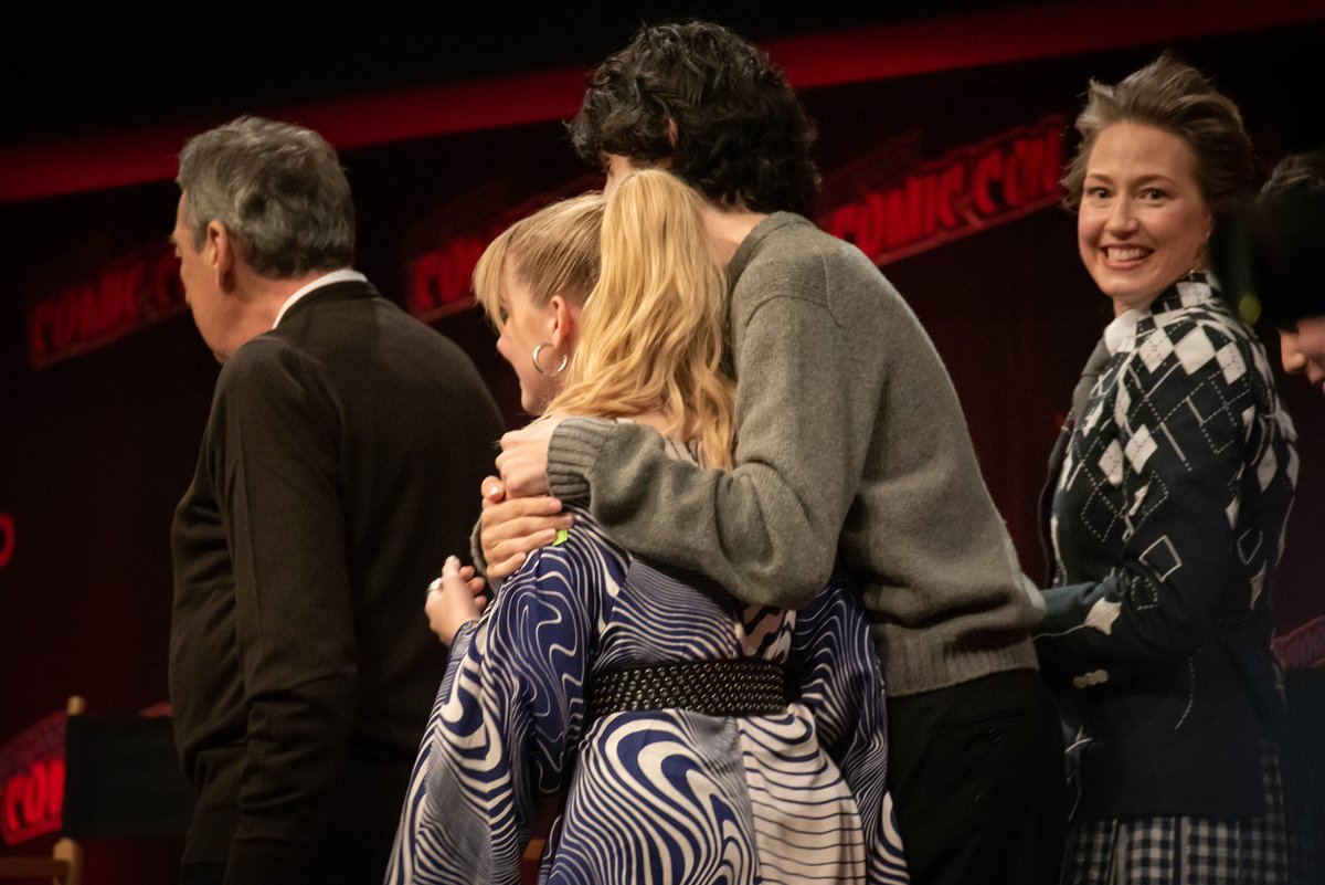 SeeArgh's tweet photo. Still smiling from seeing Ghostbusters: Afterlife at #NYCC2021! @finnwolfhard, @MckennaGraceful, @carriecoon, @celeste_oconn, &amp; @Logan_Kimchi were outstanding. Thank you, @JasonReitman, for my favorite movie of 2021! All my panel pix: https://t.co/iPwXTqpelC. https://t.co/pKfQHQC9KI