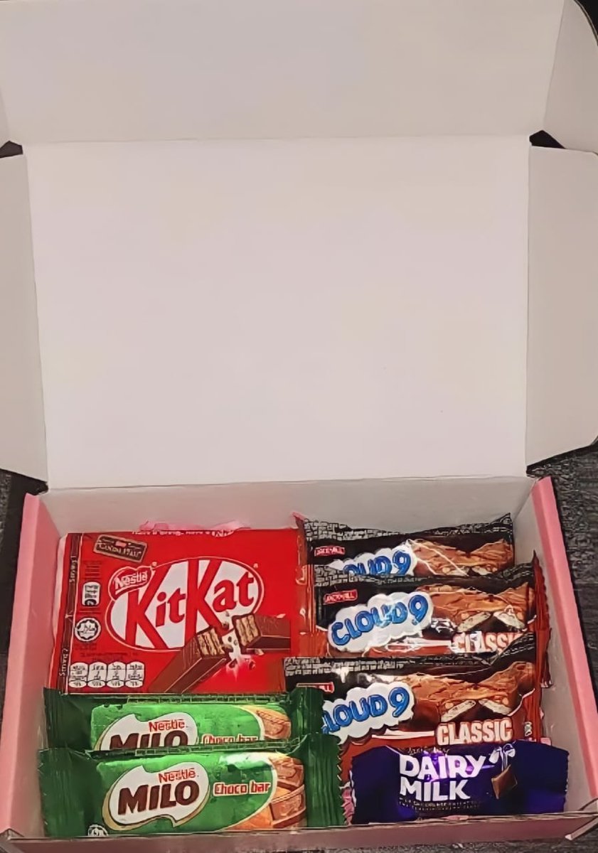 zettygloss's tweet photo. @nurnina98_ Thankyou !
Giftbox murah Rm6 - Rm15 
(Postage Rm6) 💋 DM for your order https://t.co/hXFxYoPUf0 https://t.co/PQODu1dnrQ