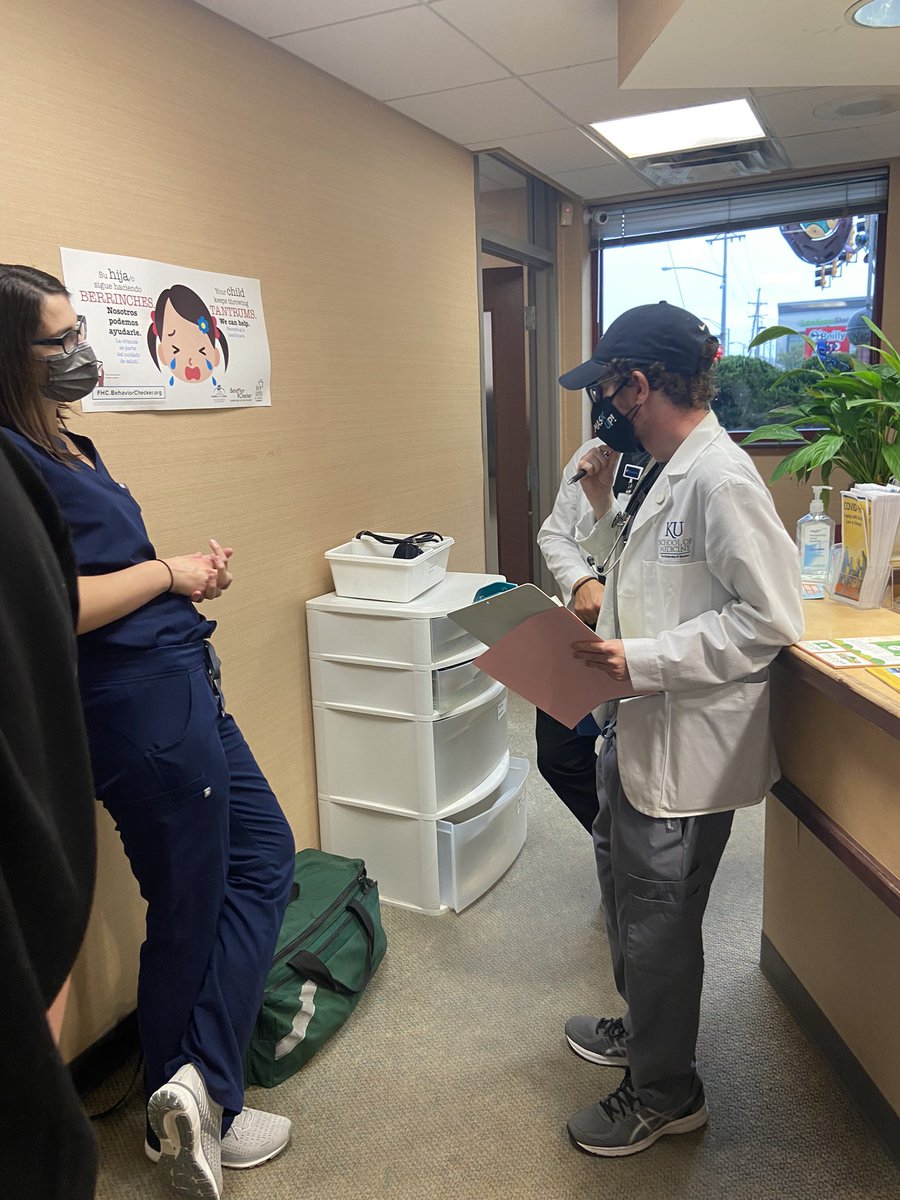KUIMchiefs's tweet photo. 2 residents and a chief resident volunteering their time at Jaydoc Free Clinic caring for patients and teaching first and second year medical students. An amazing opportunity for all! https://t.co/kj6a1vnXcx