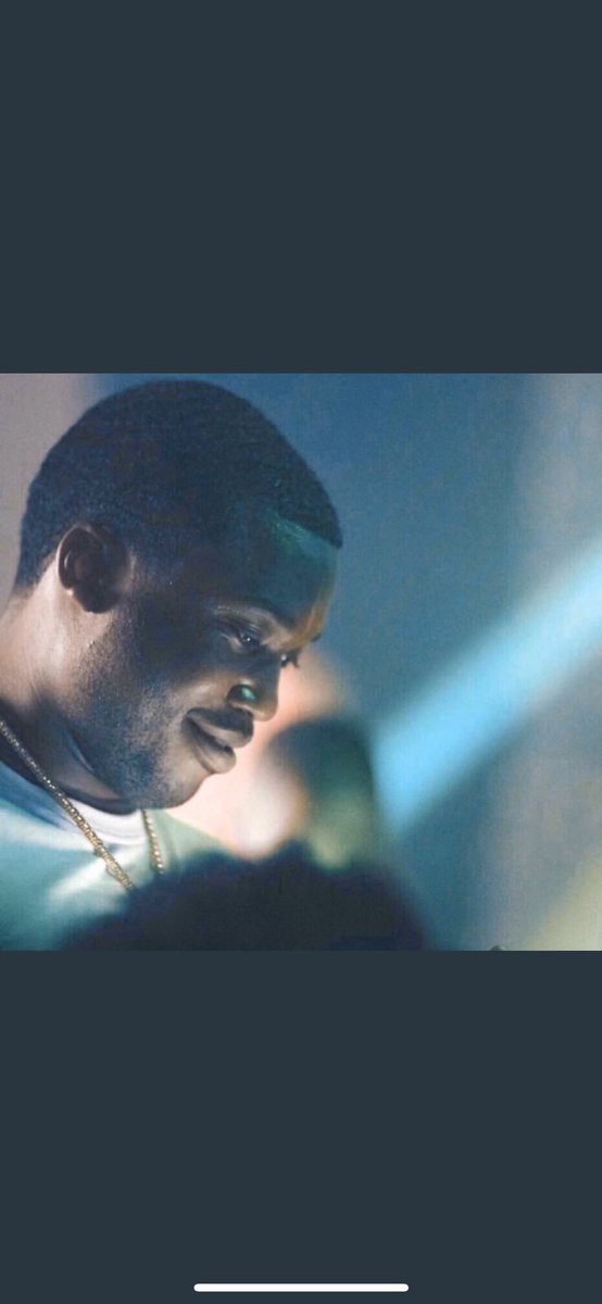 BleezHac's tweet photo. Me reading about Jon Gruden knowing @JuniorGalette93 BEEN told us about that guy🤦🏾♂️. Y’all believe him now huh😂🤷🏾♂️🗣#Free93 #Free58 https://t.co/HZcT0lFaOU