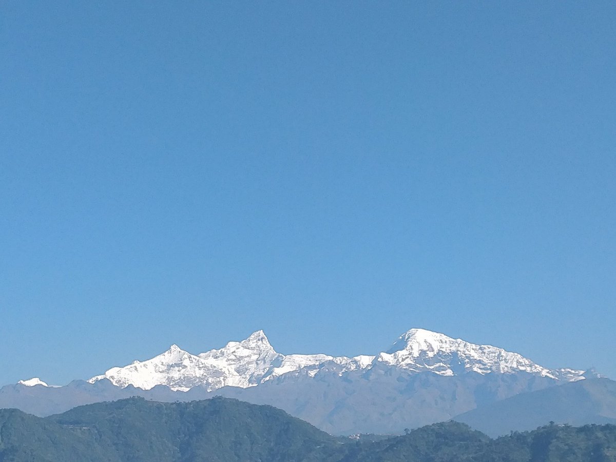 dhakalpabin's tweet photo. आजको मौसम 🏔️🗻
सुभ दिन 🌻
सुभ समय 🌸 https://t.co/0DfIoHvmBV