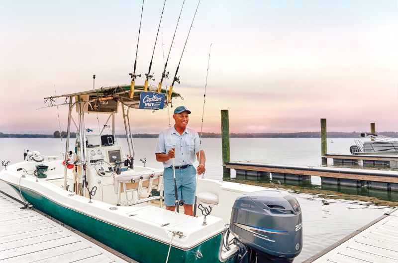 Discover_SC's tweet photo. From the streams and rivers of the Upstate to freshwater lakes of the midlands and the coast of the Atlantic Ocean, South Carolina offers a unique fishing experience for the entire family. https://t.co/eD5TTlsKT0 #DiscoverSC #FishinSC https://t.co/6AbR5aKv95