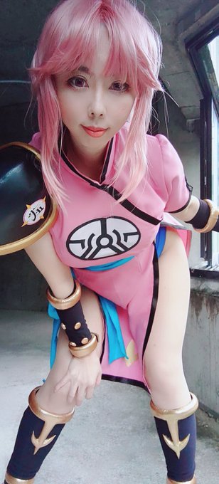 Twitterのコスプレ画像17