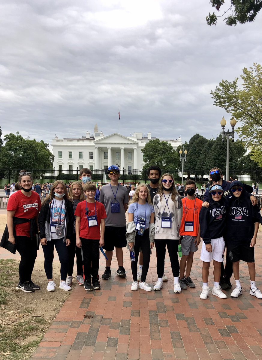 MollySpeechPath's tweet photo. Amazing OQ students at the White House 🇺🇸🦅🇺🇸 #sd113a https://t.co/Lu3mBafhjk