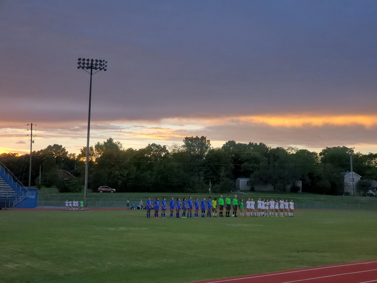 QuadriniBrooke's tweet photo. @LHSWGirlsSoccer @LHSintheNews GAME DAY 💙⚽️💙 https://t.co/1wasJS3wfE