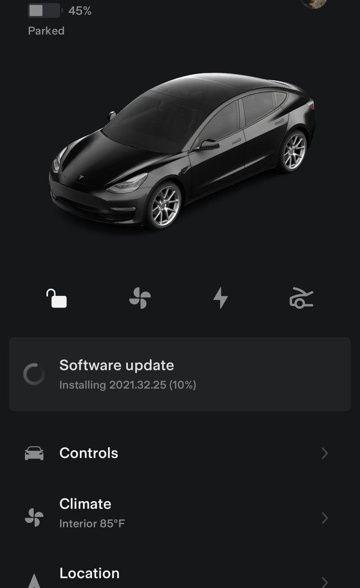 jbctech's tweet photo. Yes I did get FSD Beta 10.2 last night. Installed it this morning and went on a quick drive. Amazing to have your car drive itself in town - noted two things: 1) too fast down alley and 2) drives in center of road through my neighborhood. https://t.co/SHRM3CZLGz