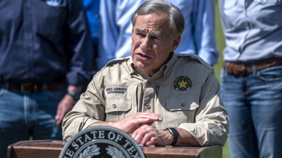 DallasTexasTV's tweet photo. Greg Abbott has issued an Executive Order prohibiting vaccine mandates by any entity in Texas. https://t.co/3X9uLaTTEg