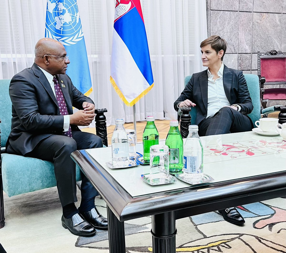 abdulla_shahid's tweet photo. Pleased to meet with the Prime Minister of #Serbia, H.E. Ana Brnabic @SerbianPM
 
Expressed my gratitude for Serbia’s generosity of donating over a million doses of #COVID vaccines for countries in Africa and Asia.

No one is safe until everyone is safe. 

#PGAinSerbia https://t.co/YM2FTIbY4a