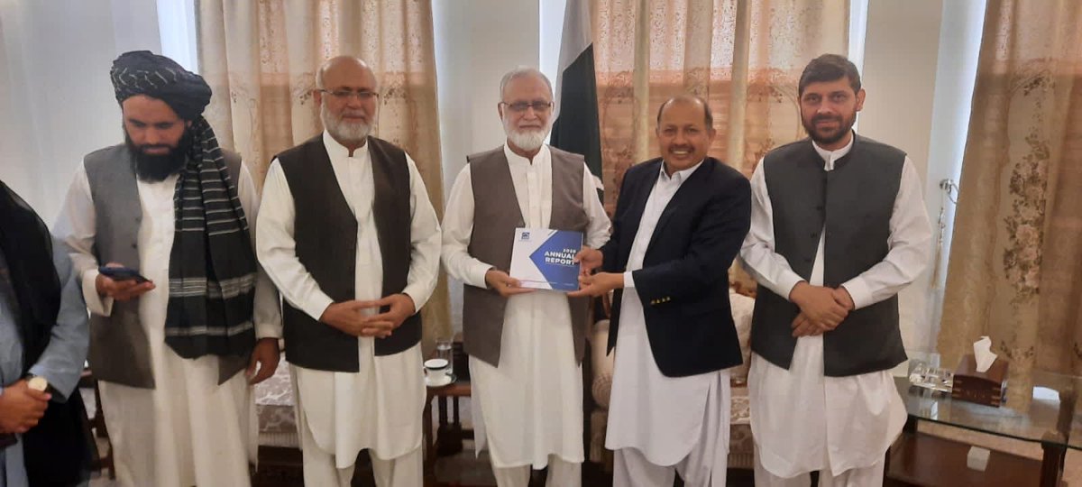 KingSiasi's tweet photo. Pakistan Ambassador to Afghanistan Mr. #Mansoor_Ahmad_Khan Met With #Al_Khidmat_Foundation Delegation From Pakistan incl Dr. Hafeez Ur Rehman & Khalid Waqas President KP. Look Forward to Al-Khidmat’s Important Contribution to #Humanitarian_Work in Afghanistan
#Kabul
#Afghanistan https://t.co/bcqioD8jo9