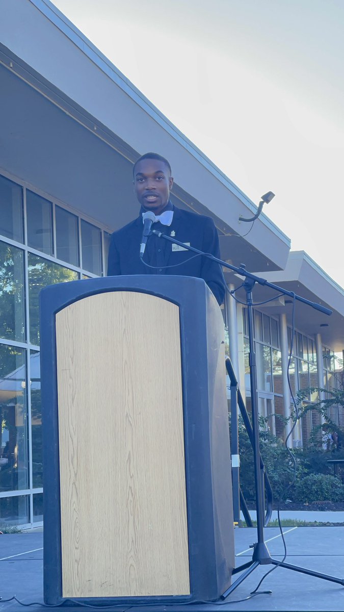 ljlawllc's tweet photo. Proud of my son @Jones9Tr as he was sworn-in at SGA President @alumniuapb   He is a 3rd generation Jones man to have his presence known. Leon, Sr., Leon, Jr. and Leon, III. Congratulations son. https://t.co/vjvHnID4FH