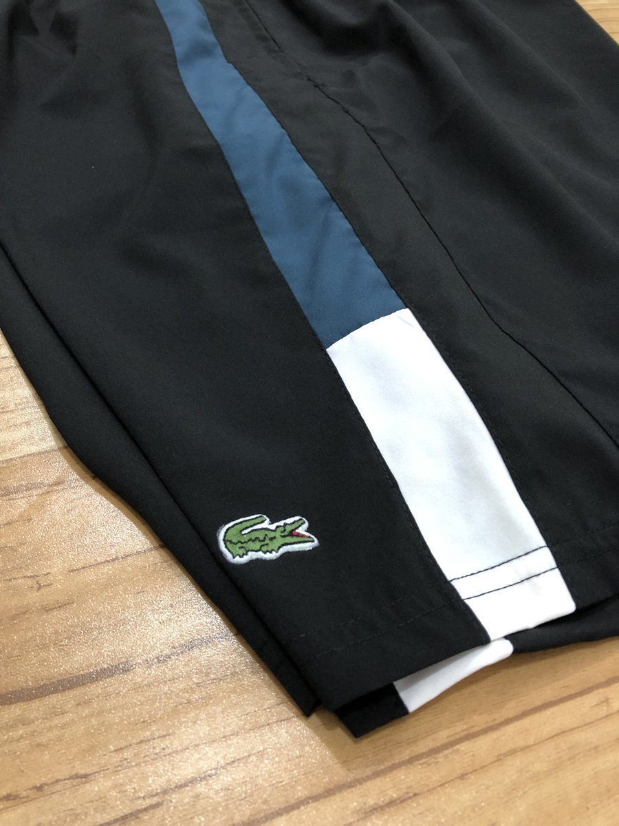 poupmarcas's tweet photo. Olhem essa bermuda da Lacoste drift 😱🤩🤑 https://t.co/FpWdIkNcrw