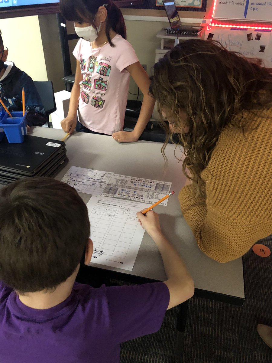 Mariah Schroder tweet media