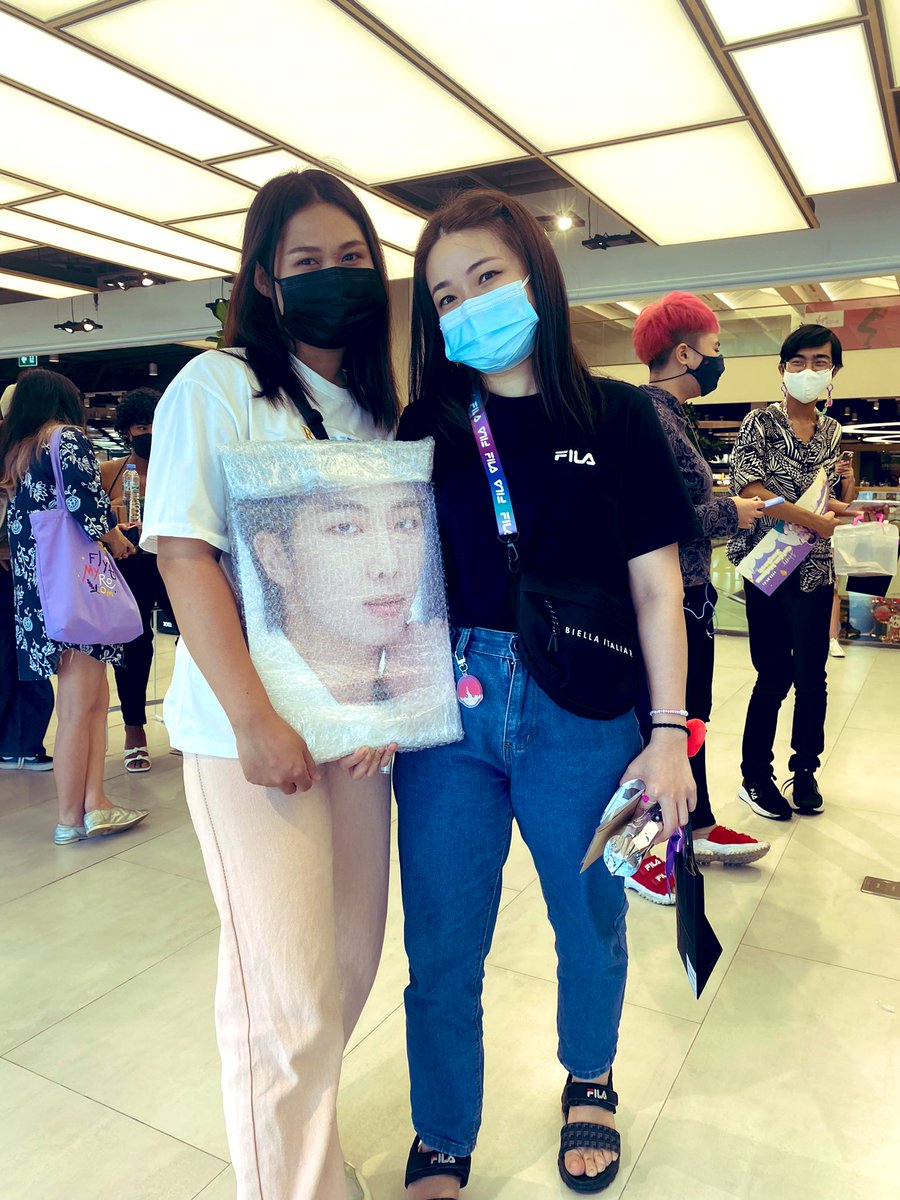 MyBTS_Project's tweet image. มาเก็บตกกันหน่อยนะคะ ยินดีกับน้องๆด้วย พกเเต้มบุญมาเต็มกันทุกคนเลย 🥰

#BeginOfLove_NAMKOOK #HappyJIMINwith_U