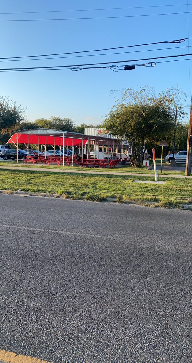 FuckAndrue's tweet photo. Tropic is OPEN again! RT for those that don’t know https://t.co/OQuqHM5j8H