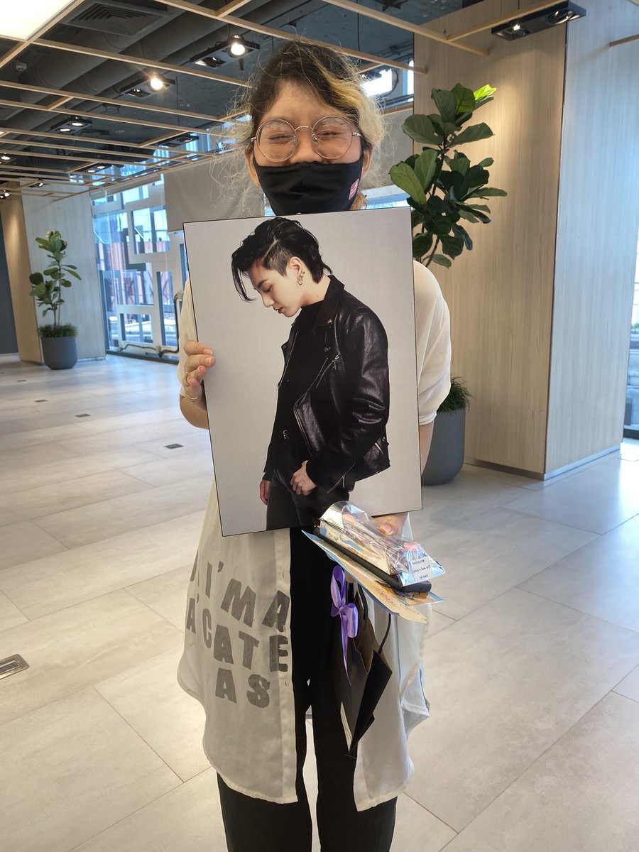 MyBTS_Project's tweet image. #BeginOfLove_NAMKOOK #HappyJIMINwith_U
ขอบคุณที่มาร่วมสนุกกันค่า