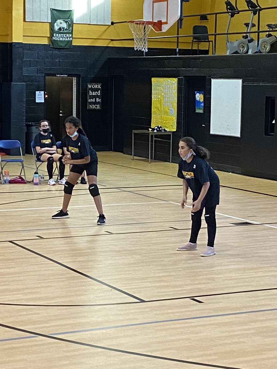 Got see some awesome Page volleyball and couple familiar faces tonight😉💗🏐 #wearelamphere