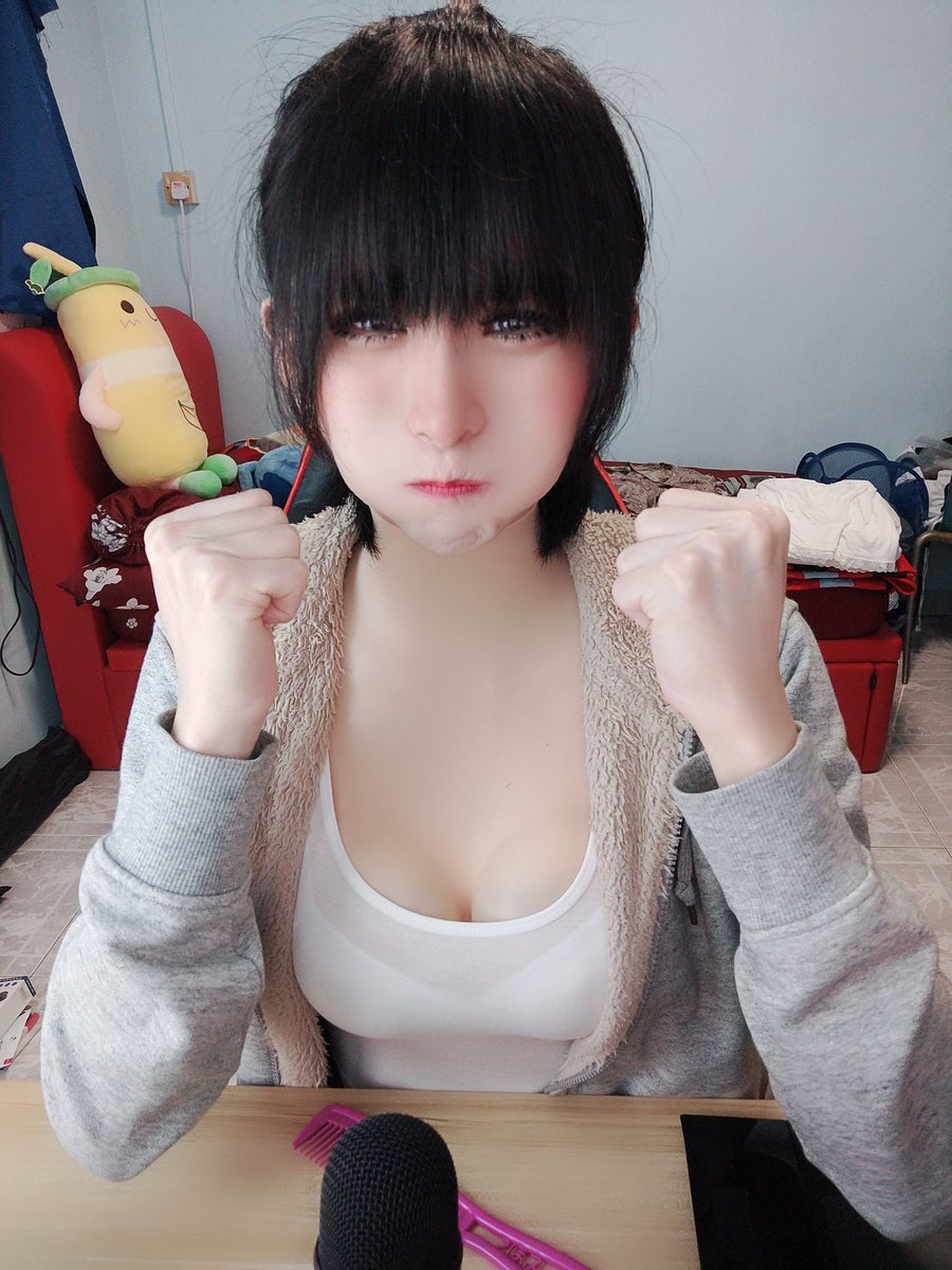 KiriYuki_VT's tweet photo. Another few photos from Sunday~
This weren't on stream as it was taken after I ended my stream
Fanservice after the first photo~ 💕💕
I will be doing more crossdress stream, with or without new clothing~
#crossdresser #crossdress #sweetmakeup #sweet #makeup #fanservice #pout https://t.co/txxYQeHyTU