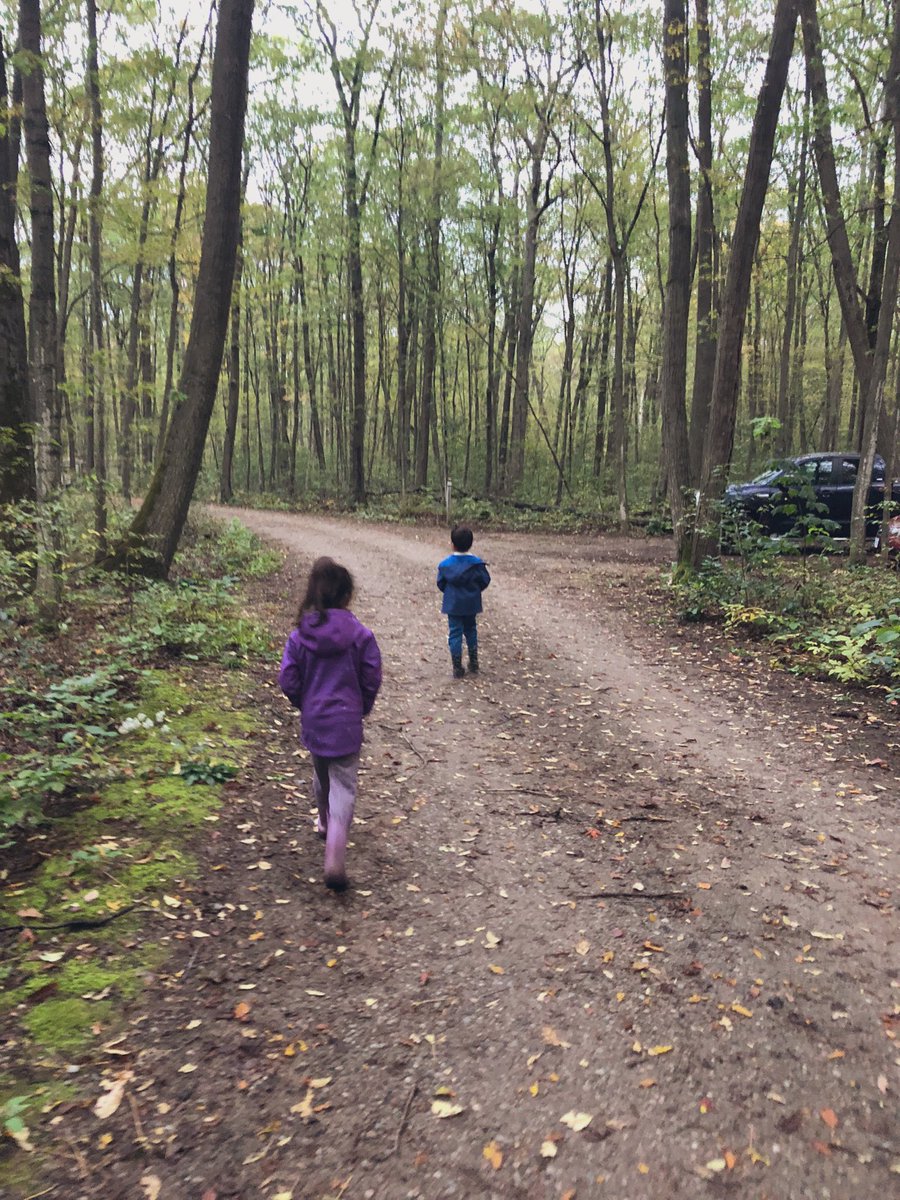 WRDSB_mendoza's tweet photo. We are grateful to be outside and enjoying time with family. Thank you @OntarioParks #awenda for keeping our sites clean, safe and welcoming #getoutside https://t.co/baC2gWUo9K