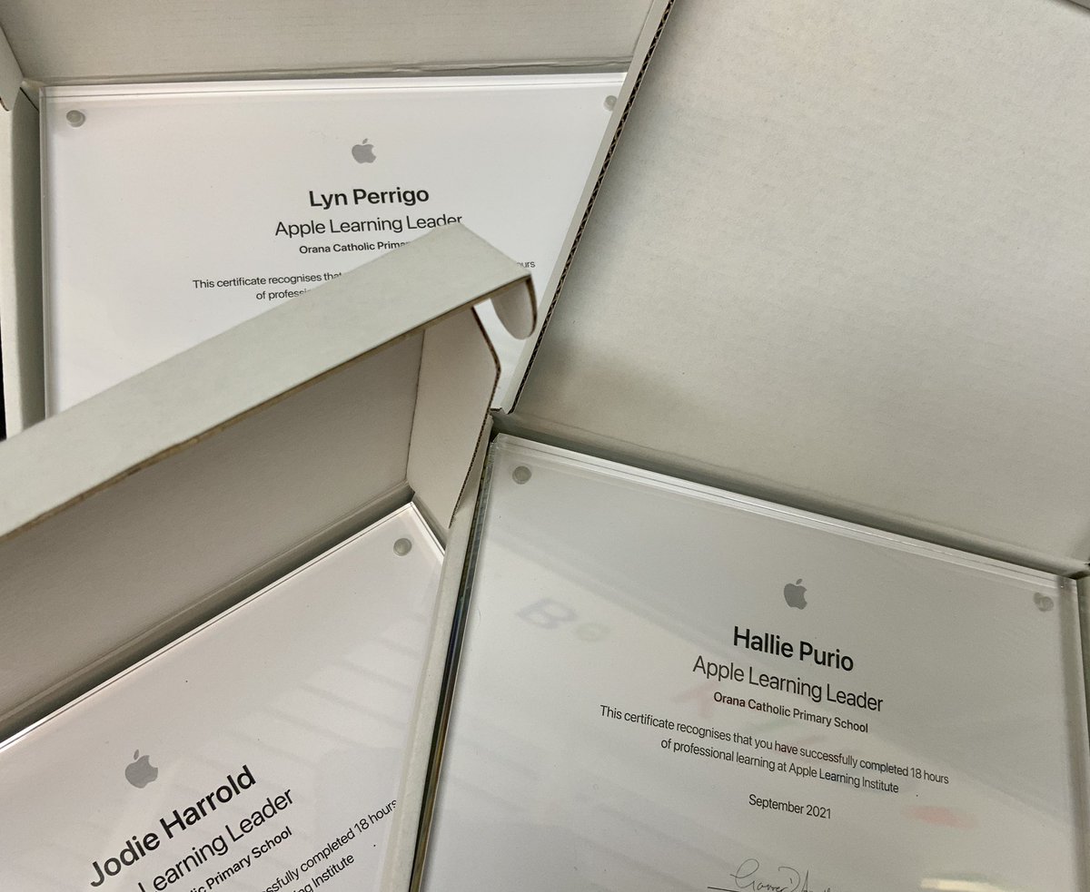 OranaCPS's tweet photo. @deej26dee @kathryn_alp @HarroldJodie @HalliePurio Congratulations to our three new Apple Learning Leaders aspiring to brighten learning in all classrooms with the use of amazing products. https://t.co/CMRgCBpELr