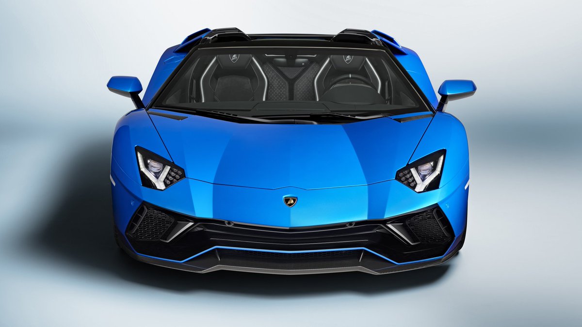 Wallpaper4Wheel's tweet photo. Lamborghini Aventador LP 780-4 Roadster https://t.co/AxzkjGJP0D