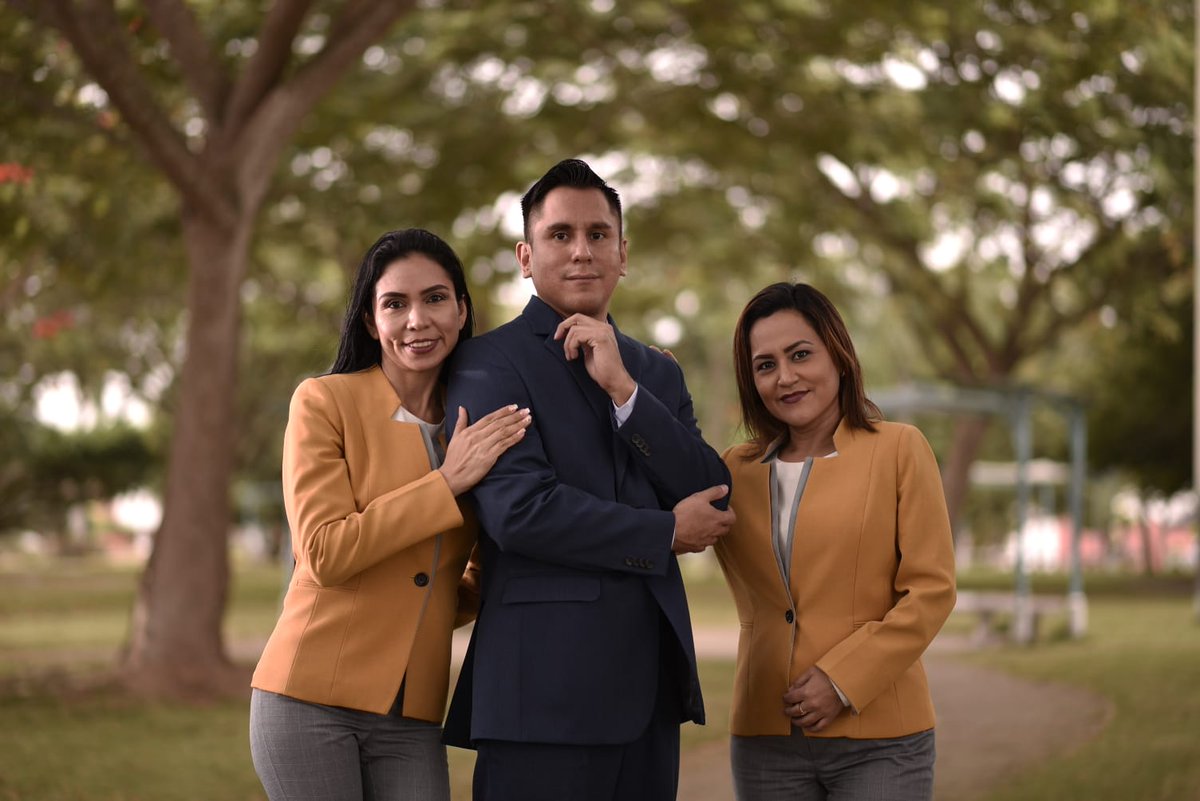 MayritaUtpl's tweet photo. Un gran equipo en mi querida @utpl  Machala.  Gracias por ser parte de esta maravillosa trayectoria Tony y Andrea. https://t.co/y0sykQVTIK