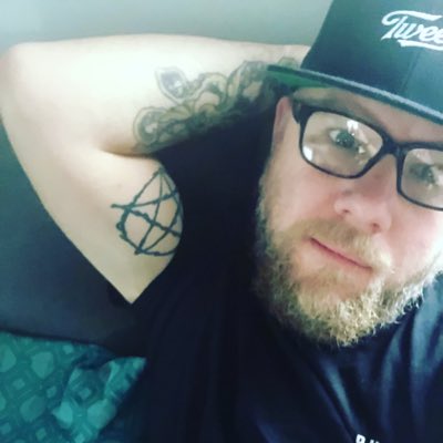 #NewProfilePic https://t.co/K9f6V8aoR1<a href="/tag/newprofilepic"class="tags">#NewProfilePic</a>