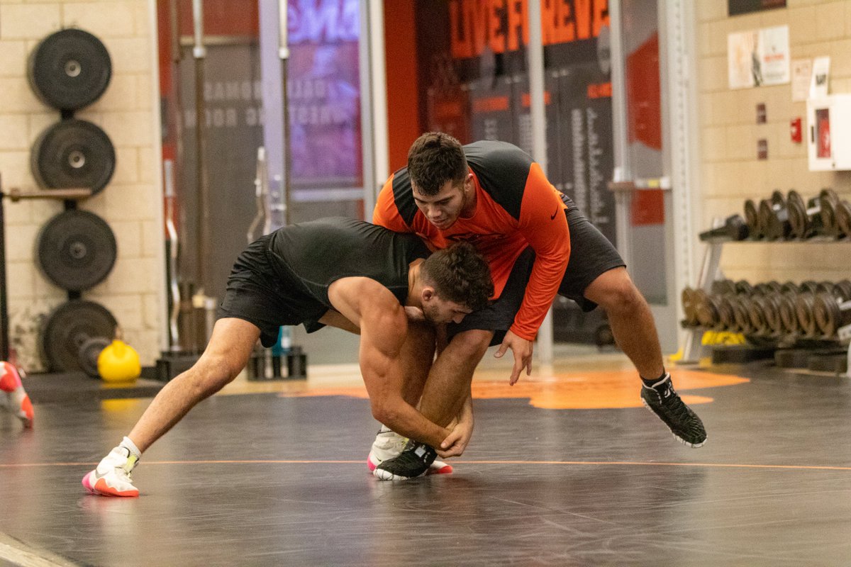 BeaverWrestling's tweet photo. 𝙈𝙖𝙣, 𝙞𝙩'𝙨 𝙜𝙤𝙤𝙙 𝙩𝙤 𝙗𝙚 𝙗𝙖𝙘𝙠 💪

#GoBeavs https://t.co/svJoJgR7Qc