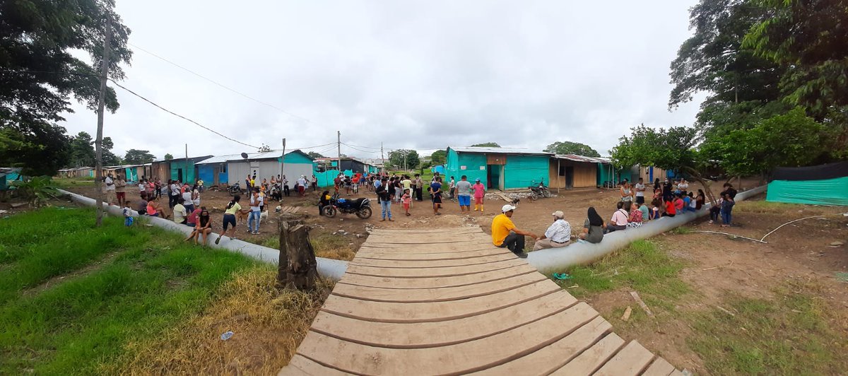 EspacioDdhh's tweet photo. ETTDDHH de Barrancabermeja y el Magdalena Medio, acompaña visita de la defensoria del pueblo a  los asentamientos humanos Las Vegas y Casabe en el municipio de Yondó - Antioquia.
Hemos venido acompañando a las comunidades en la búsqueda del sueño de vivienda digna. https://t.co/Dso5J3Q3gv