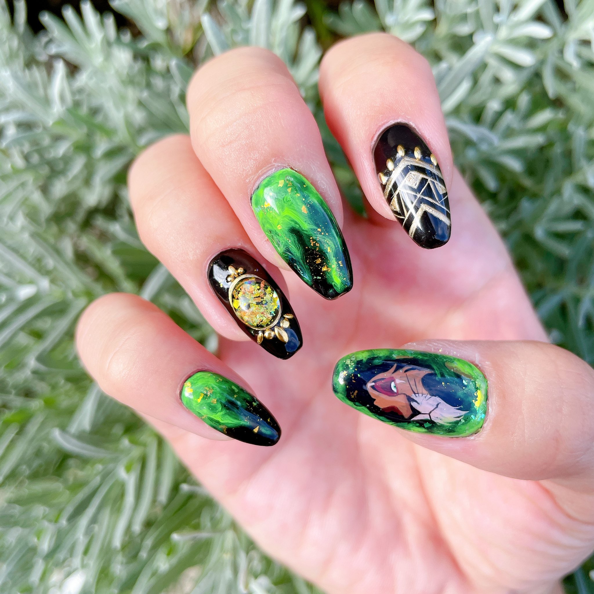 Mayumi My Nail Scar ネイル ディズニーネイル ヴィランズ スカー ライオンキング ネイリストのねいる ハロウィンネイル Disney Nail Nails Nailart プリジェル T Co Jadawttqb3 Twitter