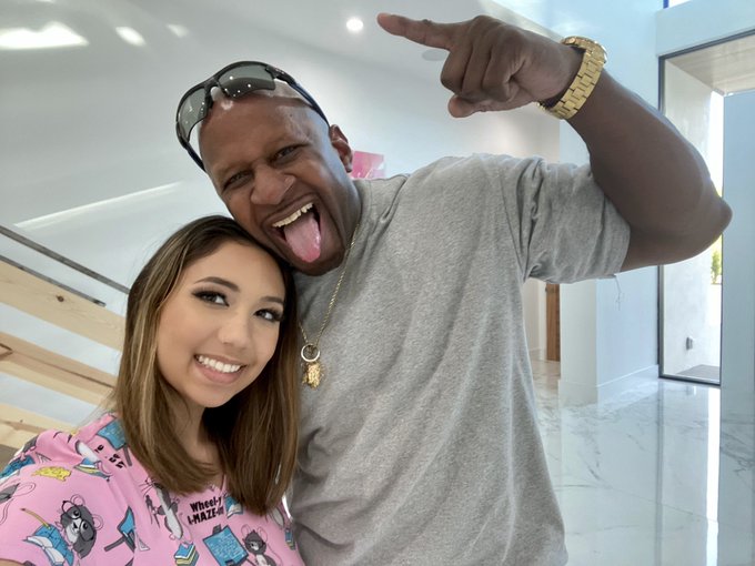 Today was fun !  for @Arch_Angel_XXX with @PrinceYahshua  😊💗 https://t.co/tFbBBXycI6<a class="tags" href="/tag/arch_angel_xxx">@arch_angel_xxx</a><a class="tags" href="/tag/princeyahshua">@princeyahshua</a><a href="/tag/mvsales"class="tags"><span>#mvsales</span></a>