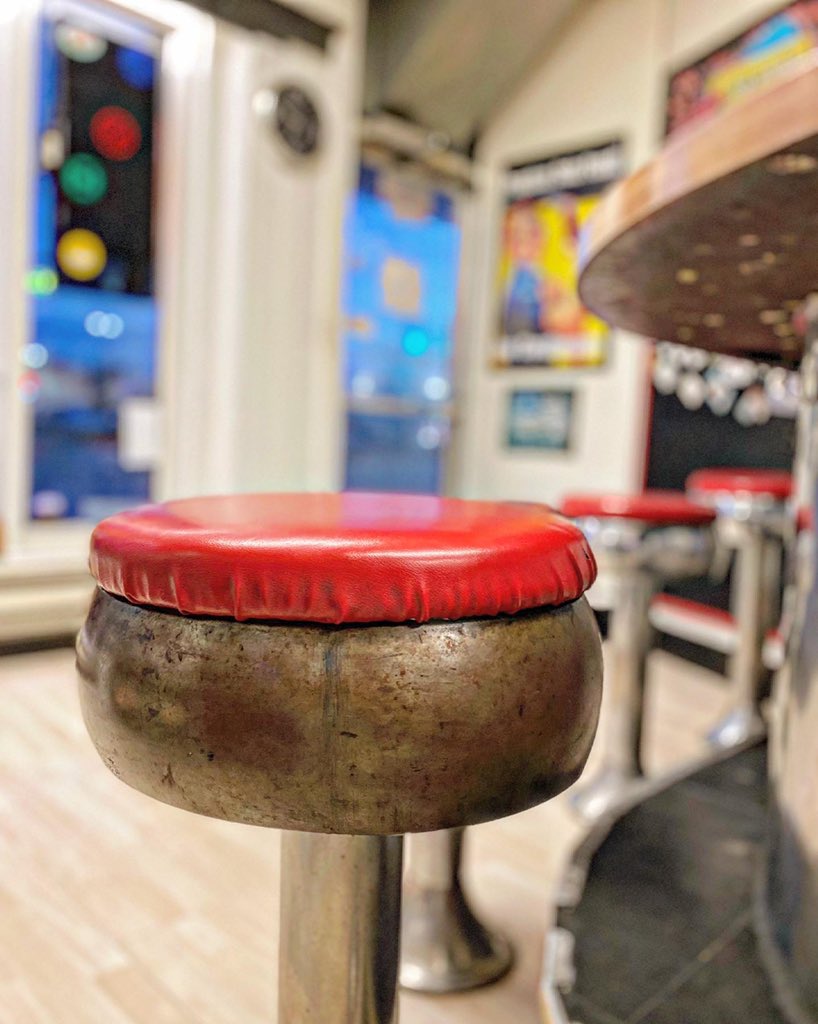 DinerDay's tweet photo. #diner #diners #dinerday #dinerdayintheusa #tiffanysoriginaldiner #stlouis #stlouismo #stlouisonly #stlouismissouri #missouri #missouriphotographer #missouriadventure #missourilife #missouri_photos #missourimade #saintlouis #maplewoodmo #retro #retrologist #dinerporn #vintage https://t.co/kIMctlKhki