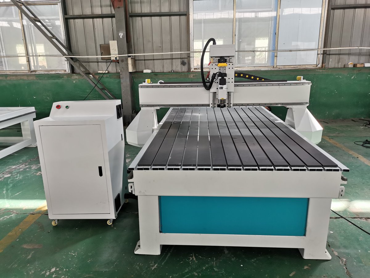 HotCNCRouter's tweet photo. Economic single head cnc router machine. https://t.co/xV7UOJ2fPg