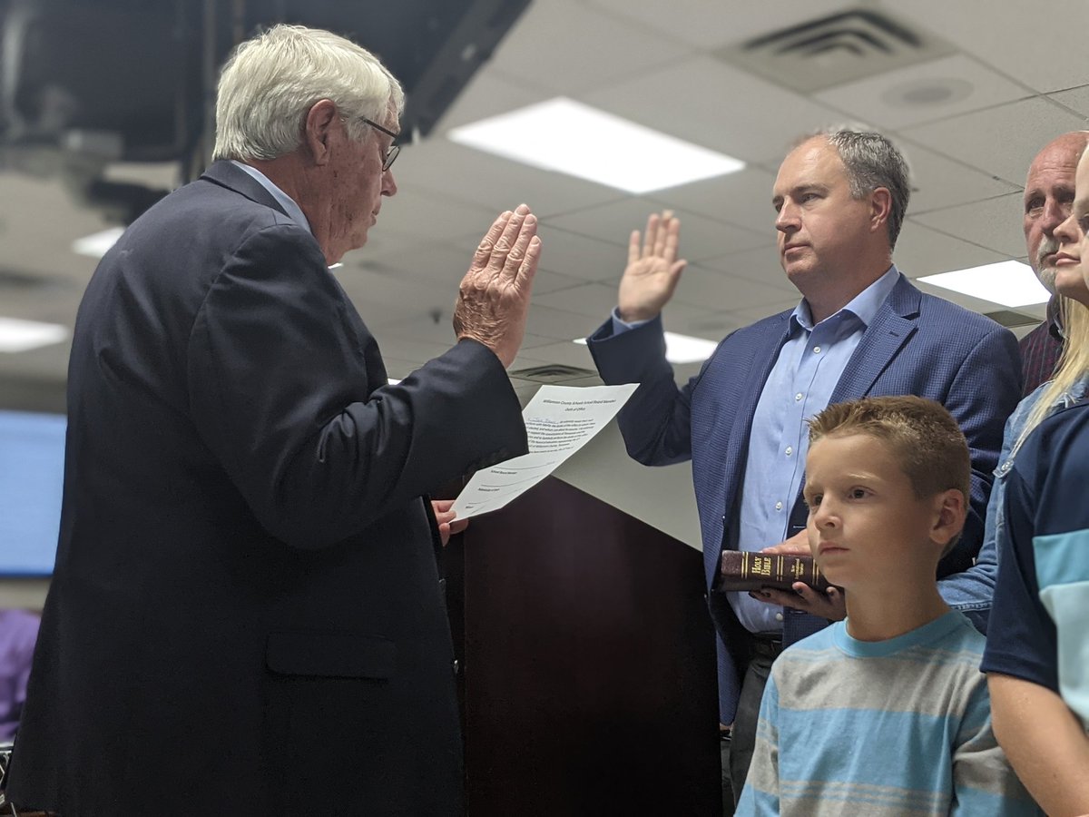 Tori Keafer tweet media